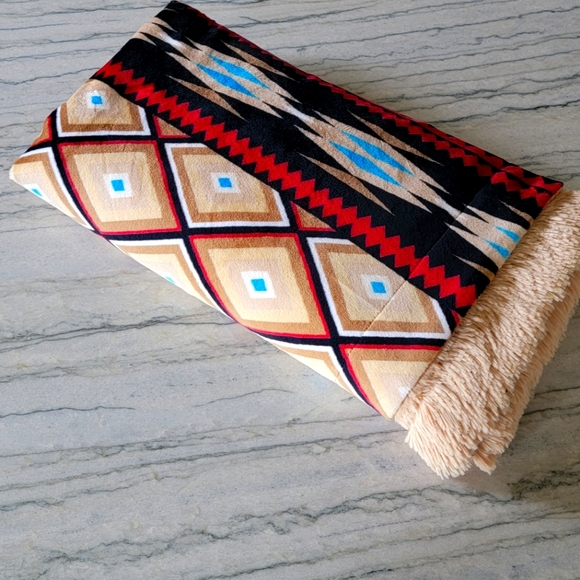 Aztec/Shag Minky Blanket - Picture 2 of 9